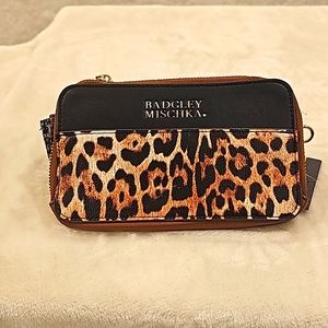 Badgley Mischka Travel Fanny Pack - Brown Leopard Print